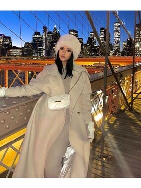 TREND NWT ZARA MANTENCO WOOD collar 
🚨FIRM PRICE NO DISCOUNT ON THIS COAT